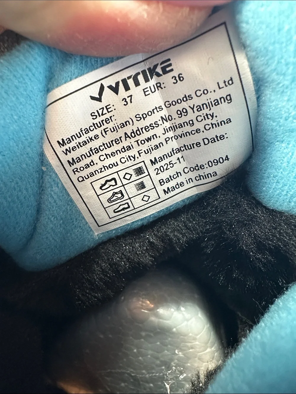 NWOT VITIKE Hiking Snow Boots Sz 37 or US 5-5.5 BOYS